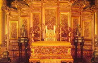 古代龙椅真的是由金子打造的吗？