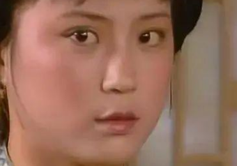红楼梦中彩霞是个什么样的人？是何结局？
