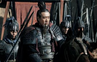 为何曹丕称帝后，三国的局势会变化那么大呢？