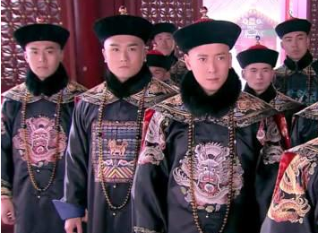 八旗旗主曾经拥有很大的权利，为何逐渐成为了无所事事的王爷？