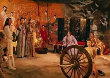 赵姬贵为太后，为什么还会与嫪毐生下两个孩子？