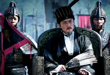 诸葛亮火烧藤甲军为何说折寿了 这次火攻有什么不同