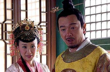 张差是什么人？他为什么敢拿着木棒，闯入太子东宫逢人便打？