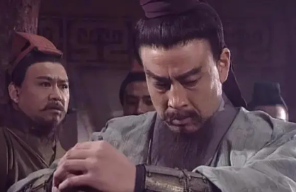 除了马谡，还有谁有能力去镇守街亭呢？