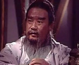 韩馥死的有多窝囊？他是在怎样的情况下自杀的？