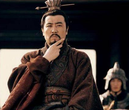 刘备巅峰的势力有多大 和曹操孙权差距有多大