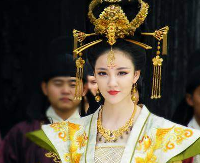 武则天已经时70多岁高龄了 武则天为何对张易之如何宠爱有加