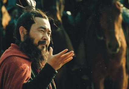 曹操挥师南下的时候 孙权为何没有拱手投降