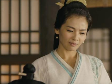 张春华作为原配又给生下两个儿子 司马懿晚年为何会讨厌张春华