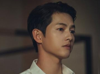 《Vincenzo》宋钟基饰演的是谁？收视率超《哲仁王后》
