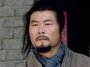 作为水浒传中第一个出场的英雄，王进的实力如何？