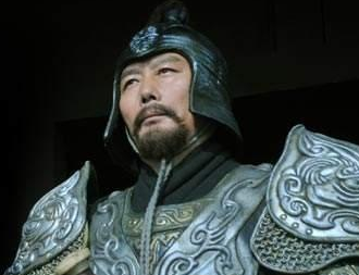 公孙瓒为何会将赵云这员猛将，让给刘备？