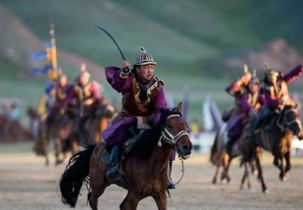 褚英既是功臣又是努尔哈赤的接班人 努尔哈赤为何将他囚禁至死