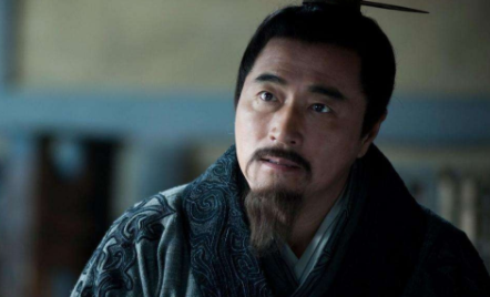 萧何为何辅佐刘邦呢？他是如何发现刘邦的不平凡呢？