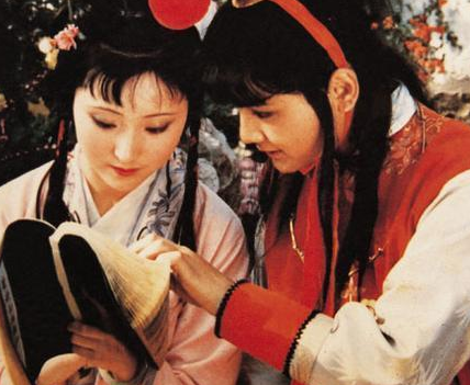 曹雪芹到底做了什么错事 雍正上位后为什么要抄家曹雪芹