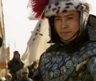 三国时期，曹操等人是什么时候改为大家熟知的姓氏的？