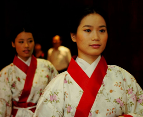 壬寅宫变时，为什么那么多宫女都没能杀了嘉靖帝？