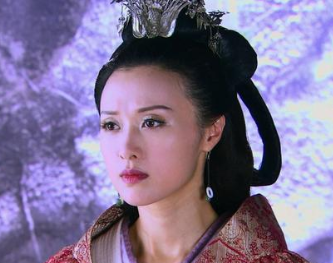 戚夫人被吕雉残忍杀害，为什么薄姬能逃过一劫？