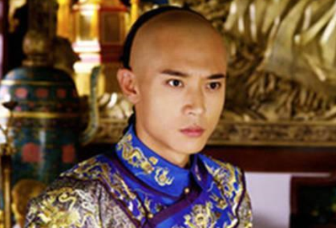 “九子夺嫡”中，为什么大阿哥胤禔最先出局？