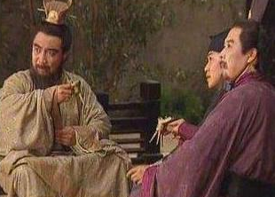 青梅煮酒是一场鸿门宴吗？曹操为何不杀刘备？