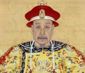 明知和珅是巨贪都不惩处，乾隆在想什么?