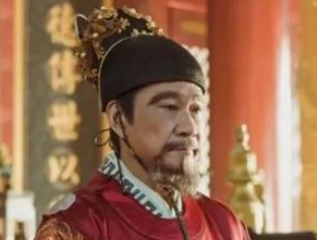 杨荣出生时发生了什么？入仕后成为四朝宰相