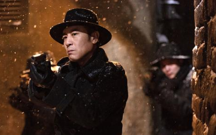 《悬崖之上》全国大面积点映，在诸多方面还是不尽如人意
