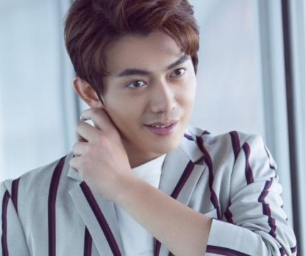 《青春追梦人》李亭哲饰演什么角色 该剧剧情是什么
