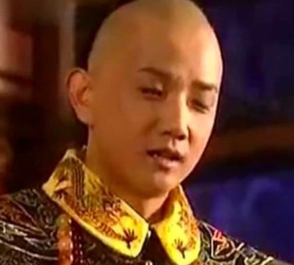 索额图和明珠都被康熙拉下去了 李光地为什么能笑到最后