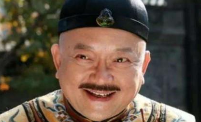 纪晓岚在和珅临死前，为何不去向嘉庆皇帝为他求情？