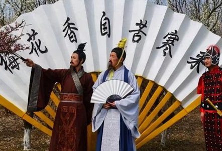 曹操在煮酒论英雄的时候 曹操为什么不直接杀刘备