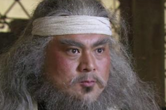 刘备称帝后不进攻雍凉而是攻打东吴的原因是什么？