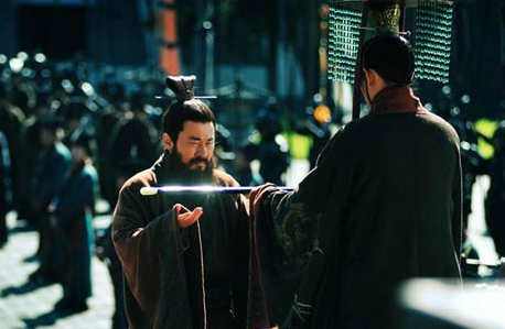 西晋迅速灭亡的根本原因是什么？