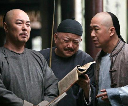 和珅被嘉庆处死 乾隆就不知道和珅贪污吗