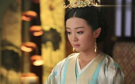 杨丽华成了母仪天下的皇后，为何19岁又被尊为皇太后？