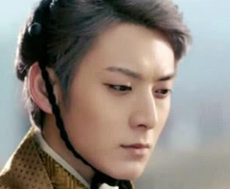 王莽在历史上有哪些故事？他到底是个什么样的人？