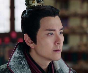 唐睿宗本来立了李成器为太子，为何后来继位的是李隆基？