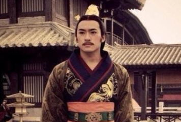 高欢和宇文泰是南北朝的豪杰，两人到底谁更厉害一些？