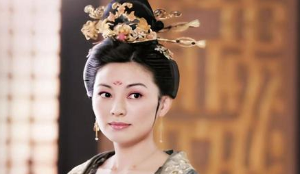 上官婉儿被武则天重用后，她又是如何&ldquo;称量天下士&rdquo;？