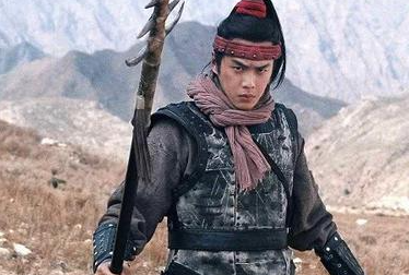 卫青本是一介奴隶，他是如何成为汉朝的名将的？