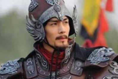 韩侂胄怎样掌握大权的？为何会被史弥远打压呢？