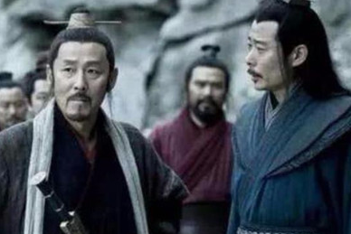 萧何去世后，为何曹参却急忙收拾行李呢？