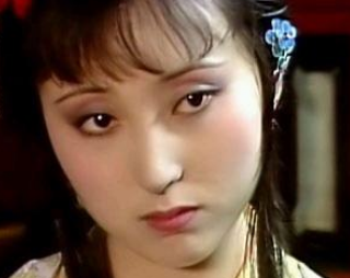 林黛玉进贾府之后有哪些改变？为何会这样？