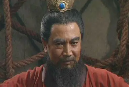 赤壁之战后，为何曹操仍然迟迟不愿称帝呢？