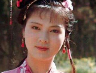 红楼梦中王夫人对袭人是什么态度？看中了她什么