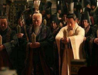 秦惠文王时期，秦国对楚国采取了怎样的战略政策？