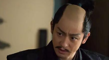 为何古代日本人要留这样的发型?这种发型是怎么来的？