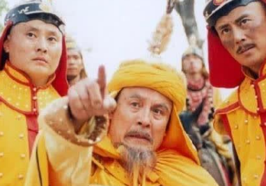 皇太极能登基成功的真相是什么？还逼母妃为父殉葬