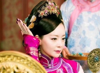 继妃富察氏是什么结局？被儿子亲手杀死，不知葬于何处