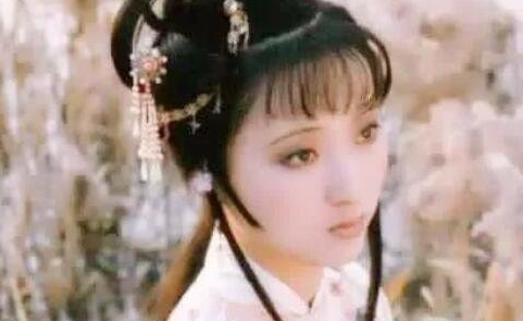 红楼梦中最受贾母宠爱的人是谁？为何没露过面？